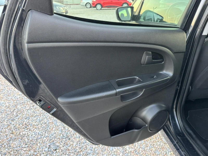 Kia Venga 1.4I, снимка 7 - Автомобили и джипове - 52787889