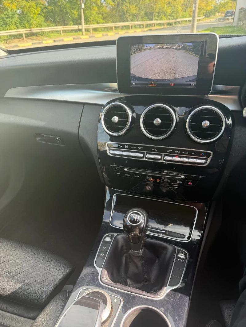 Mercedes-Benz C 200, снимка 11 - Автомобили и джипове - 52815074