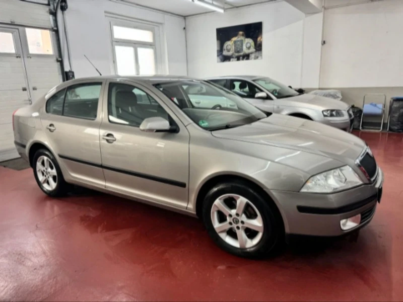 Skoda Octavia, снимка 2 - Автомобили и джипове - 53142294