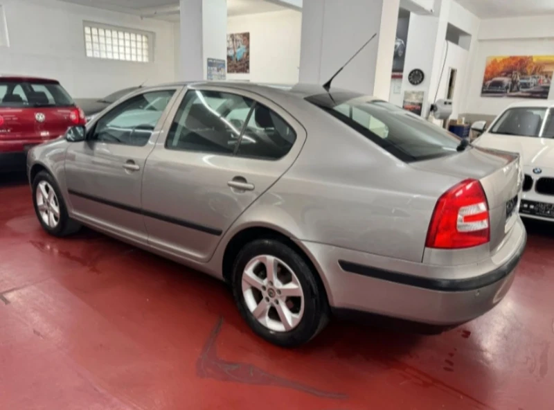 Skoda Octavia, снимка 4 - Автомобили и джипове - 53142294