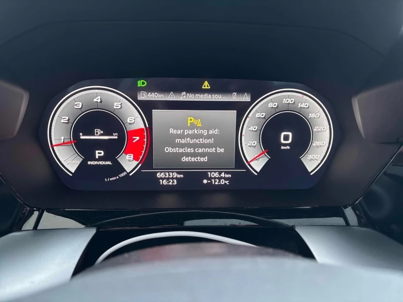 Audi S3 Technik  CARFAX, снимка 14 - Автомобили и джипове - 53323566