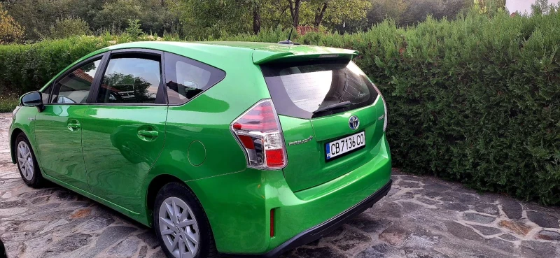 Toyota Prius Prius plus 1.8 hibrid 7 местен, снимка 5 - Автомобили и джипове - 53390384