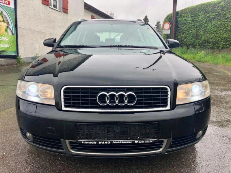 Audi A4 1.8т куатро босе, снимка 1 - Автомобили и джипове - 47529510