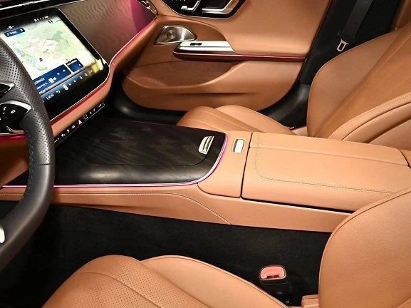 Mercedes-Benz E 300 de = AMG Line = Premium Гаранция, снимка 5 - Автомобили и джипове - 55788528