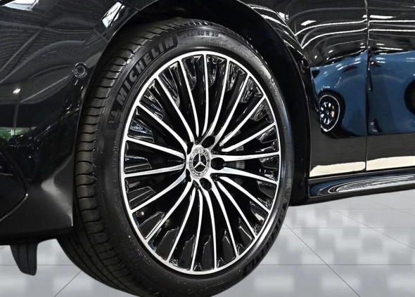 Mercedes-Benz E 300 de = AMG Line = Premium Гаранция, снимка 3 - Автомобили и джипове - 55788528