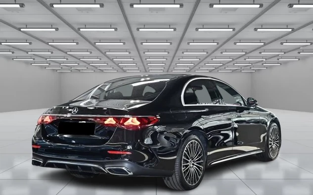 Mercedes-Benz E 300 de = AMG Line = Premium Гаранция, снимка 2 - Автомобили и джипове - 55788528