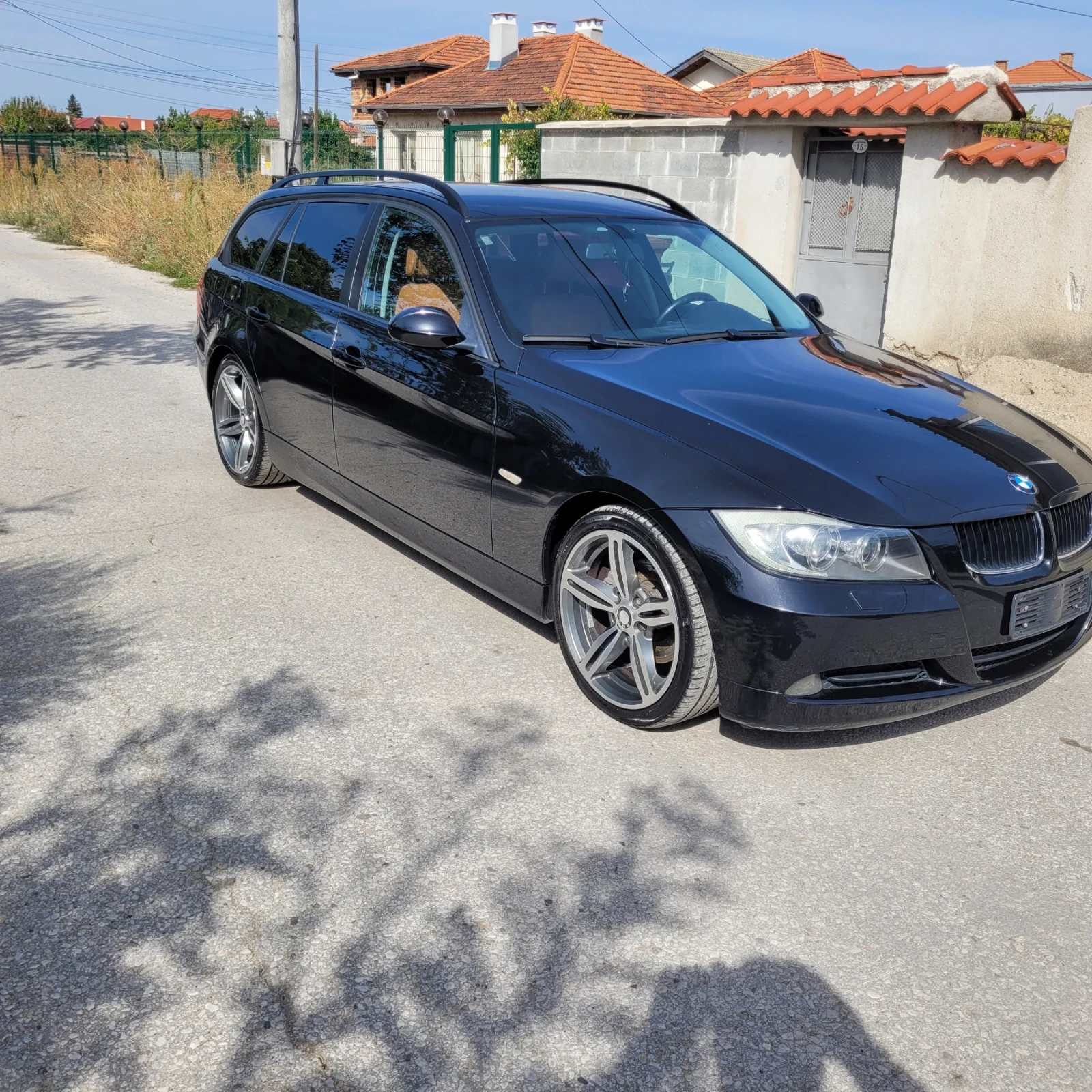 BMW 320 320d - изображение 3