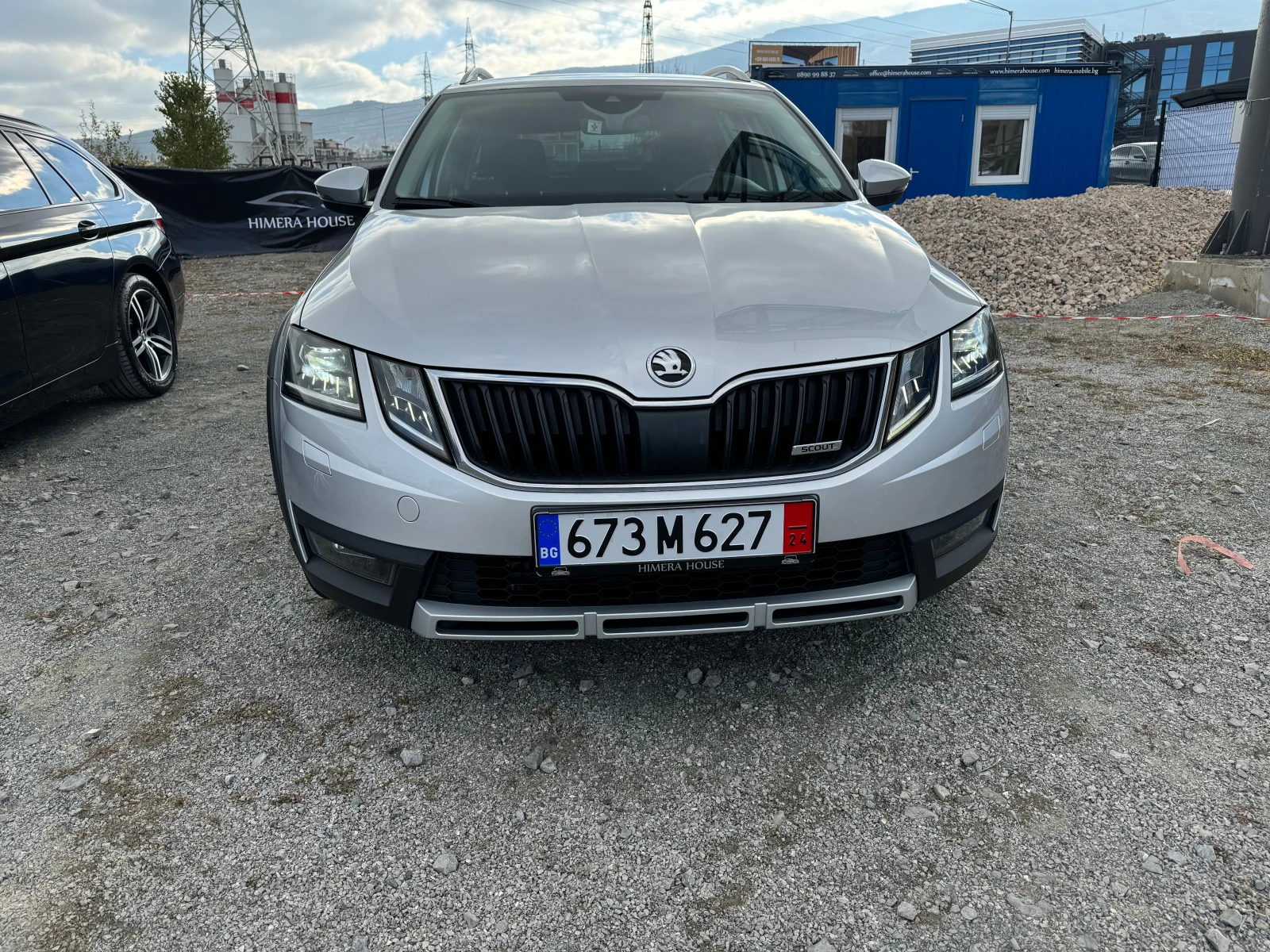 Skoda Octavia 2.0TDI Scout 4x4 LED Matrix FULL Налична ЛИЗИНГ - изображение 2