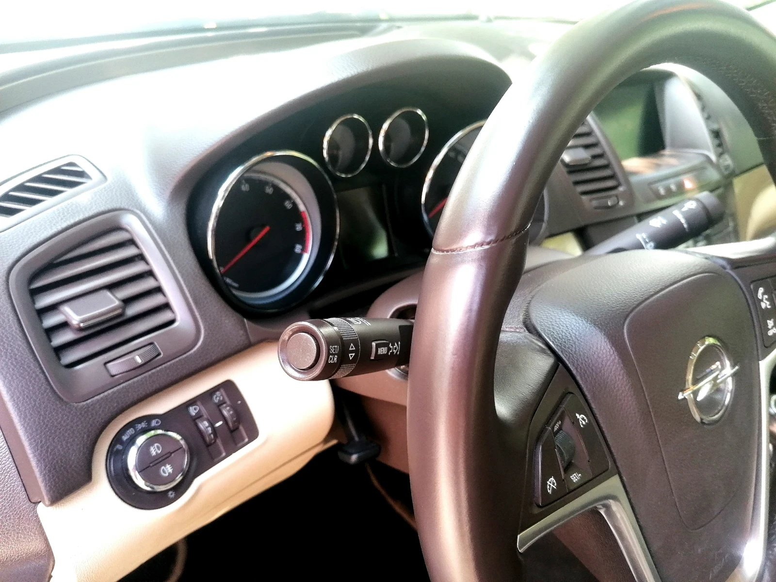 Opel Insignia 1.6 180 ..   | Mobile.bg   15