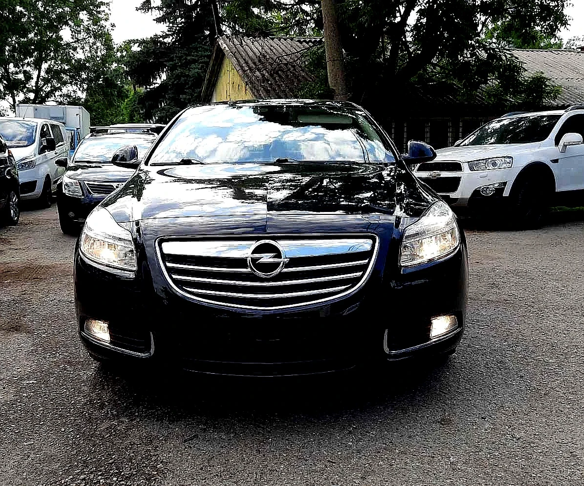 Opel Insignia 1.6 180 к.с. Кожен салон - изображение 2