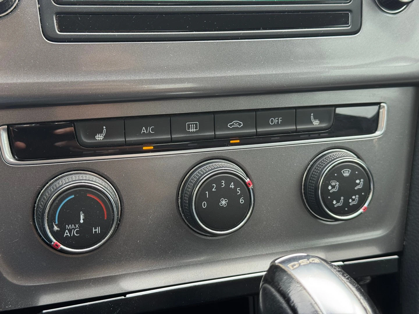 VW Golf Trendline 1.6TDI BMT - изображение 8