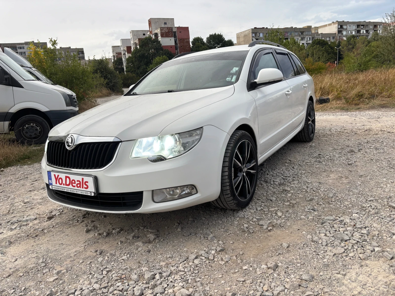 Skoda Superb 2.0 TDI - изображение 2