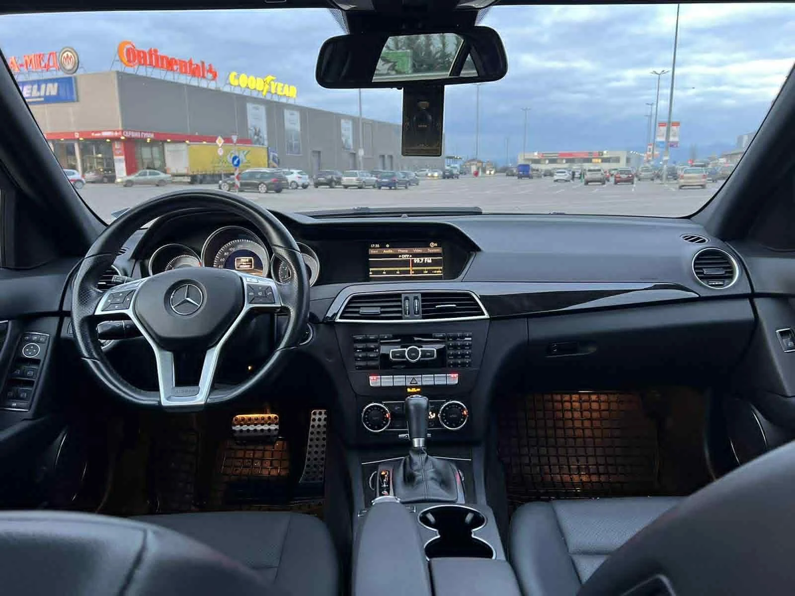 Mercedes-Benz C 300 6.3 AMG PACK * * НАЛИЧЕН * *  - изображение 8