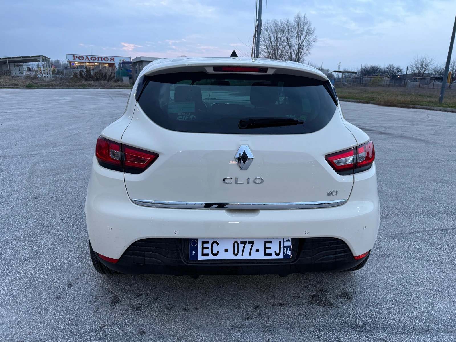 Renault Clio AUTOMAT-1.5dci-NAVI-95000km - изображение 6