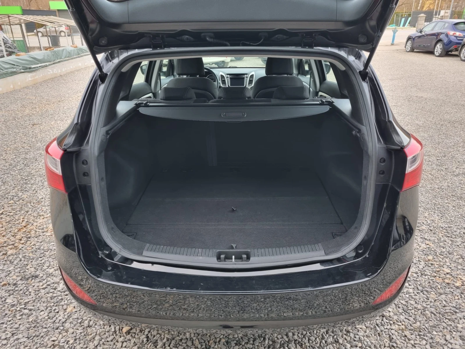 Hyundai I30 1.6CRDi ШВЕЙЦАРИЯ, снимка 5 - Автомобили и джипове - 53778538