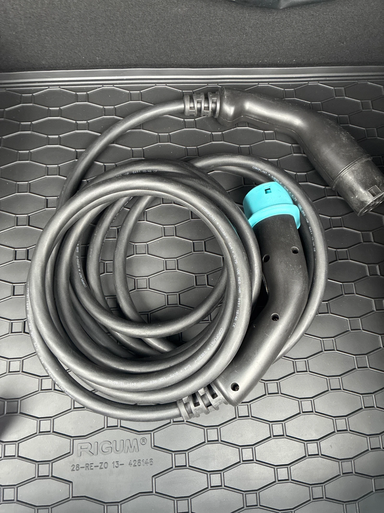 Renault Zoe Q210 26kWh, снимка 9 - Автомобили и джипове - 54030307