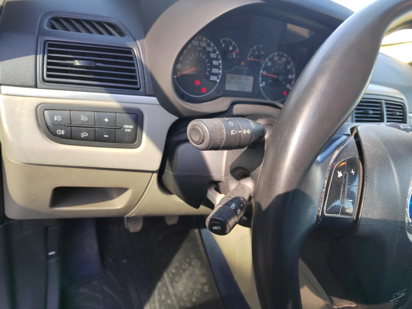 Fiat Punto, снимка 7 - Автомобили и джипове - 54378460