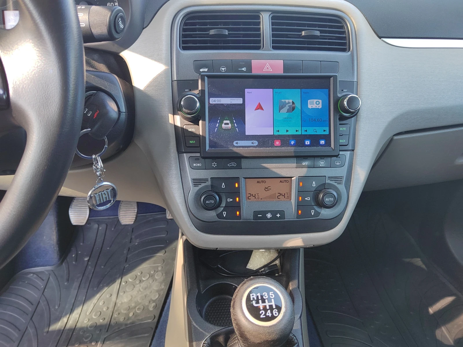 Fiat Punto, снимка 6 - Автомобили и джипове - 54378460