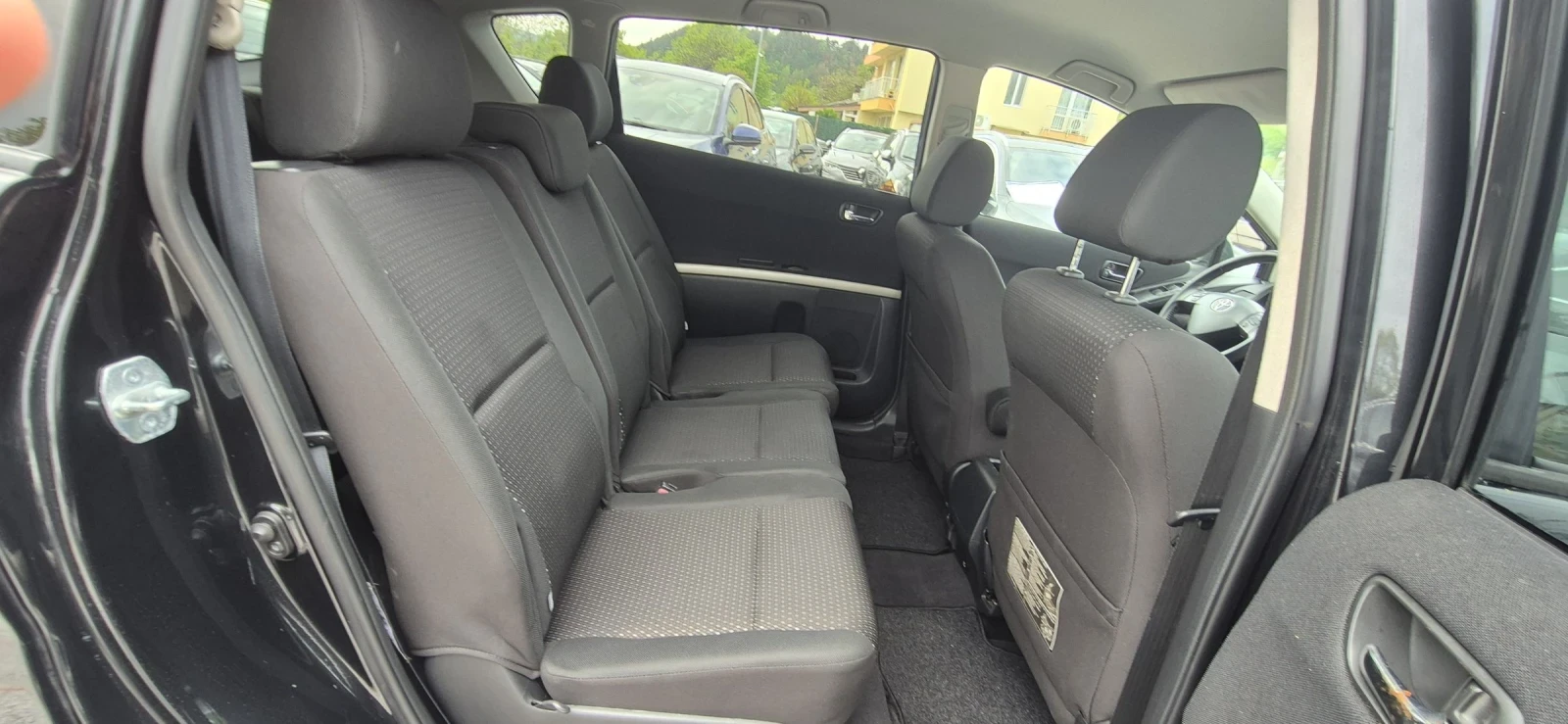 Toyota Corolla verso 2.2D-136кс. 7мес., снимка 10 - Автомобили и джипове - 54478123