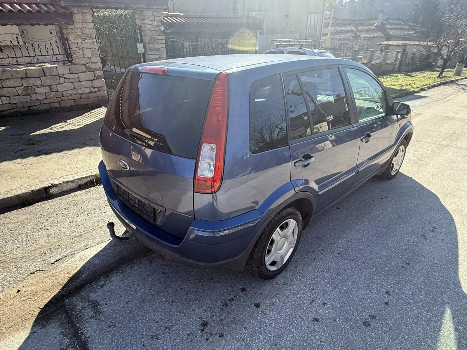 Ford Fusion 1.4i KLIM, снимка 10 - Автомобили и джипове - 54497717