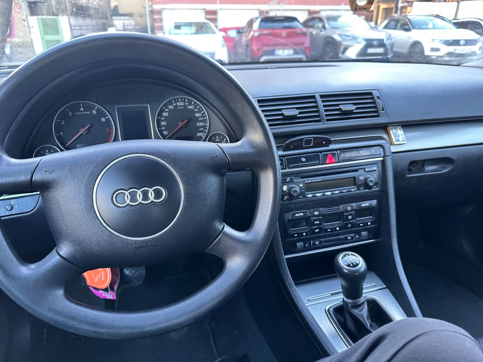 Audi A4 ГАЗ 2, 0 седан, снимка 11 - Автомобили и джипове - 54658228