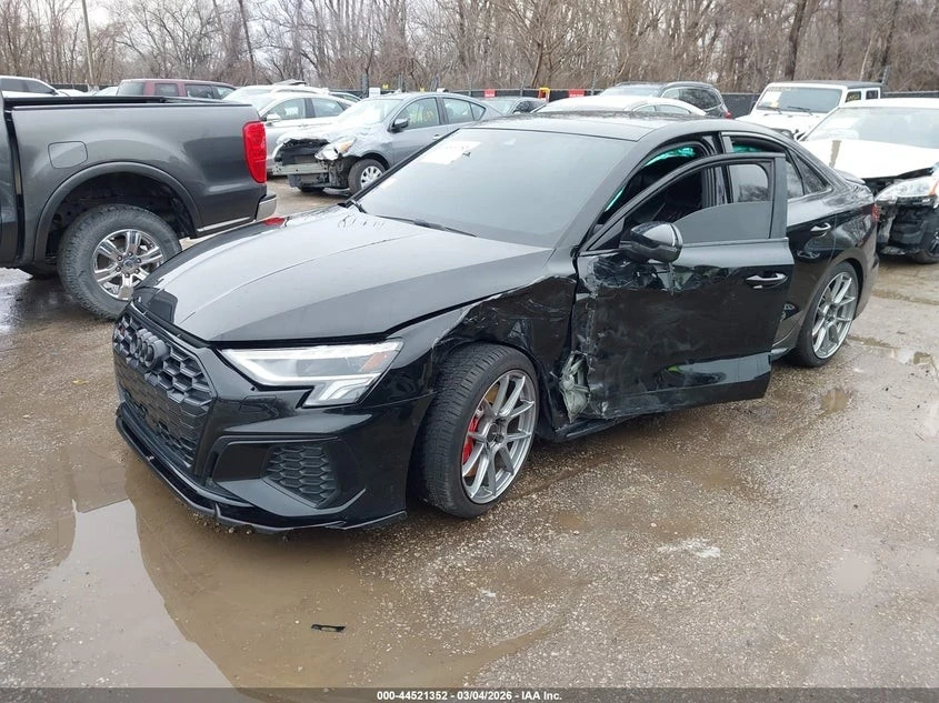 Audi S3 PREMIUM PLUS Автокредит Цена до България, снимка 3 - Автомобили и джипове - 55133199