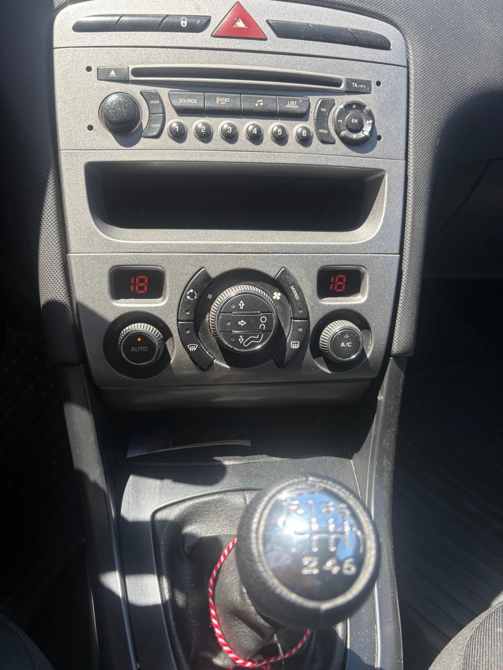 Peugeot 308, снимка 5 - Автомобили и джипове - 55459741