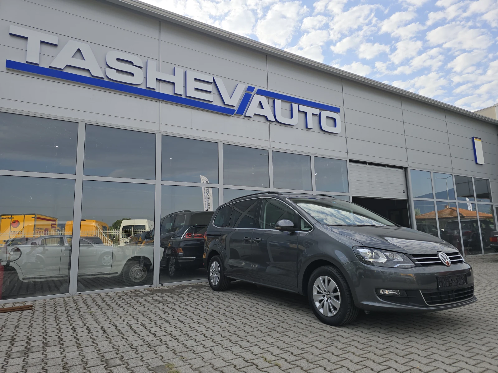 VW Sharan 7-места!DSG!Facelift!Швейцария!!