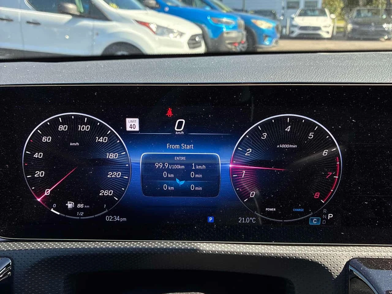Mercedes-Benz CLA 250 / БЕЗ ИНЦИДЕНТИ / АВТОКРЕДИТ БЕЗ ПЪРВОНАЧАЛНА , снимка 8 - Автомобили и джипове - 56185826