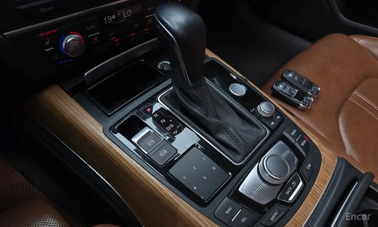 Audi A7 * PREMIUM* ШИБИДАХ* HEAD UP* , снимка 13 - Автомобили и джипове - 56373936