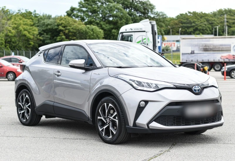 Toyota C-HR 2.0 Hybrid Luxury, снимка 1 - Автомобили и джипове - 49136121