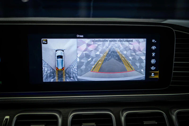 Mercedes-Benz GLE 350 d 4M AMG* Burm* 360, снимка 17 - Автомобили и джипове - 49795750