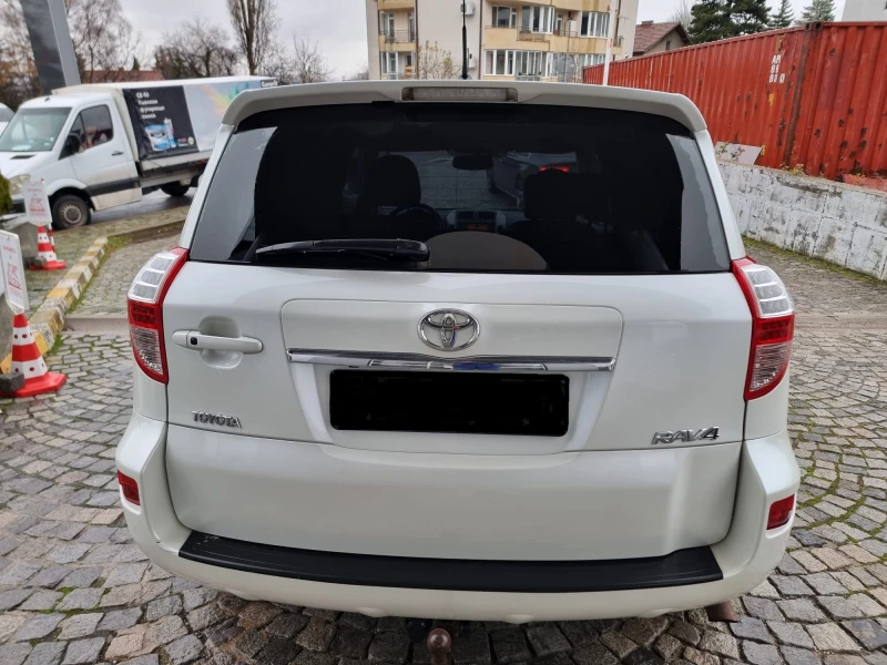 Toyota Rav4, снимка 5 - Автомобили и джипове - 52565457