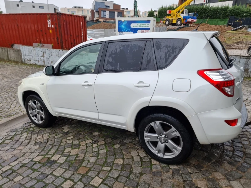 Toyota Rav4, снимка 6 - Автомобили и джипове - 52565457
