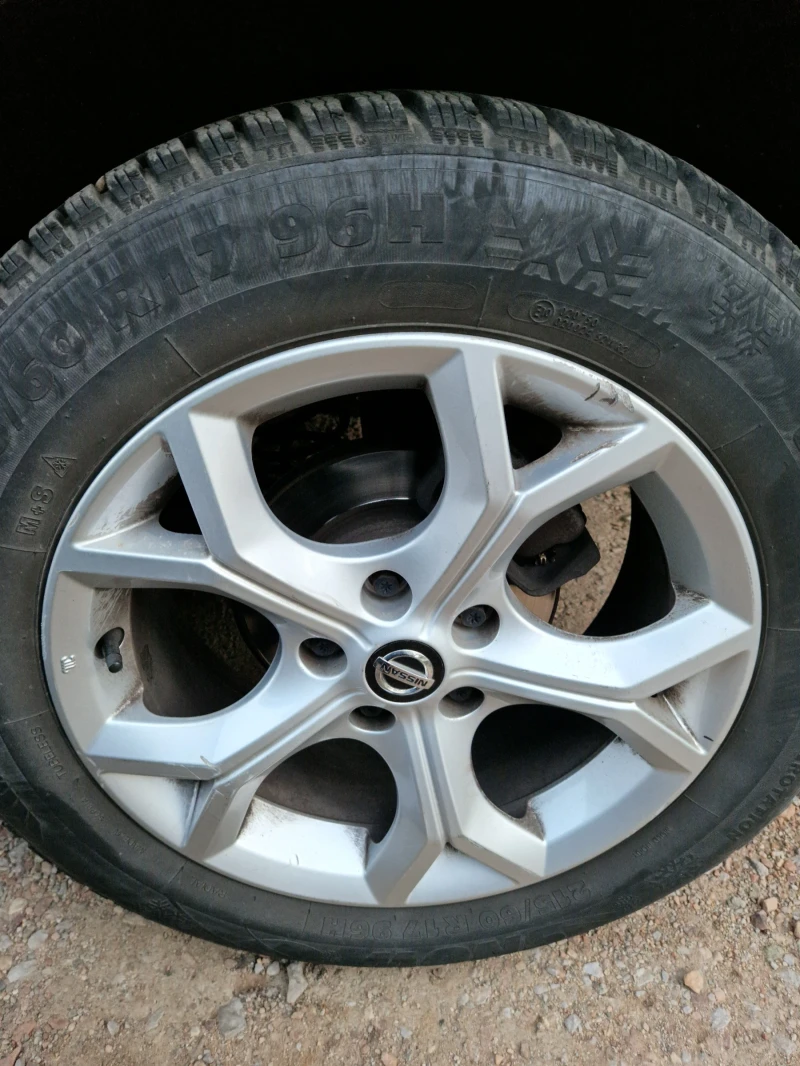 Nissan Juke, снимка 15 - Автомобили и джипове - 52807162