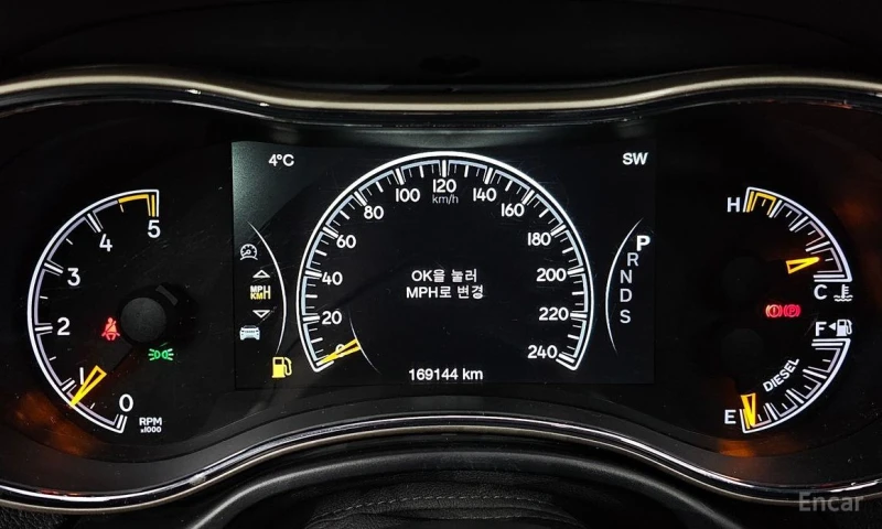 Jeep Grand cherokee, снимка 8 - Автомобили и джипове - 53486113