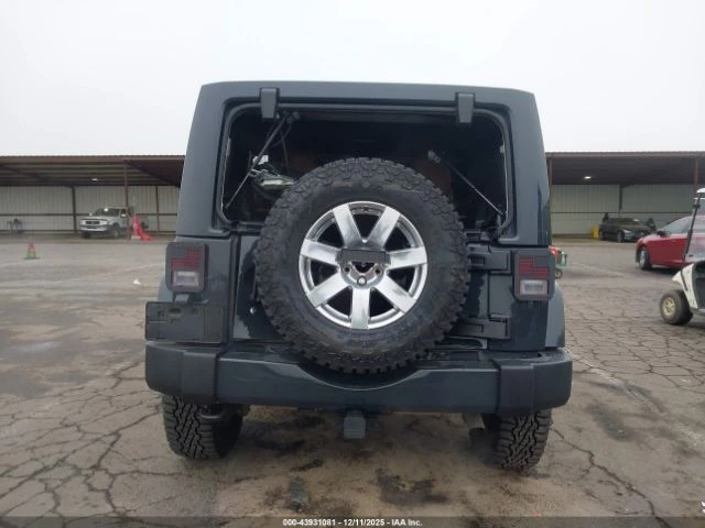 Jeep Wrangler UNLIMITED SAHARA 4X4 - изображение 5