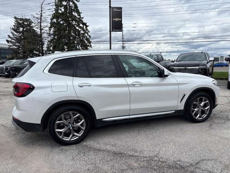 BMW X3 * xDrive30i RED INTERIOR| PREMIUM PKG * CARFAX * Ц, снимка 8 - Автомобили и джипове - 55501035