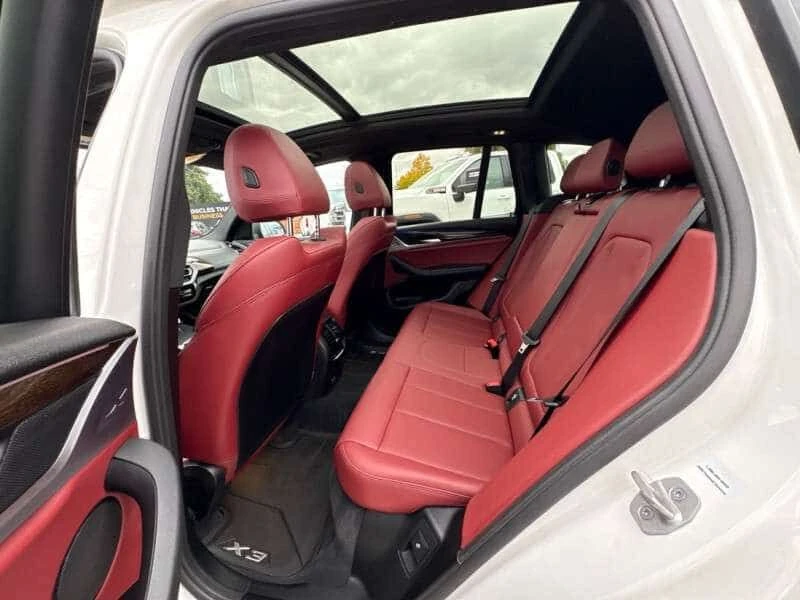 BMW X3 * xDrive30i RED INTERIOR| PREMIUM PKG * CARFAX * Ц, снимка 14 - Автомобили и джипове - 55501035