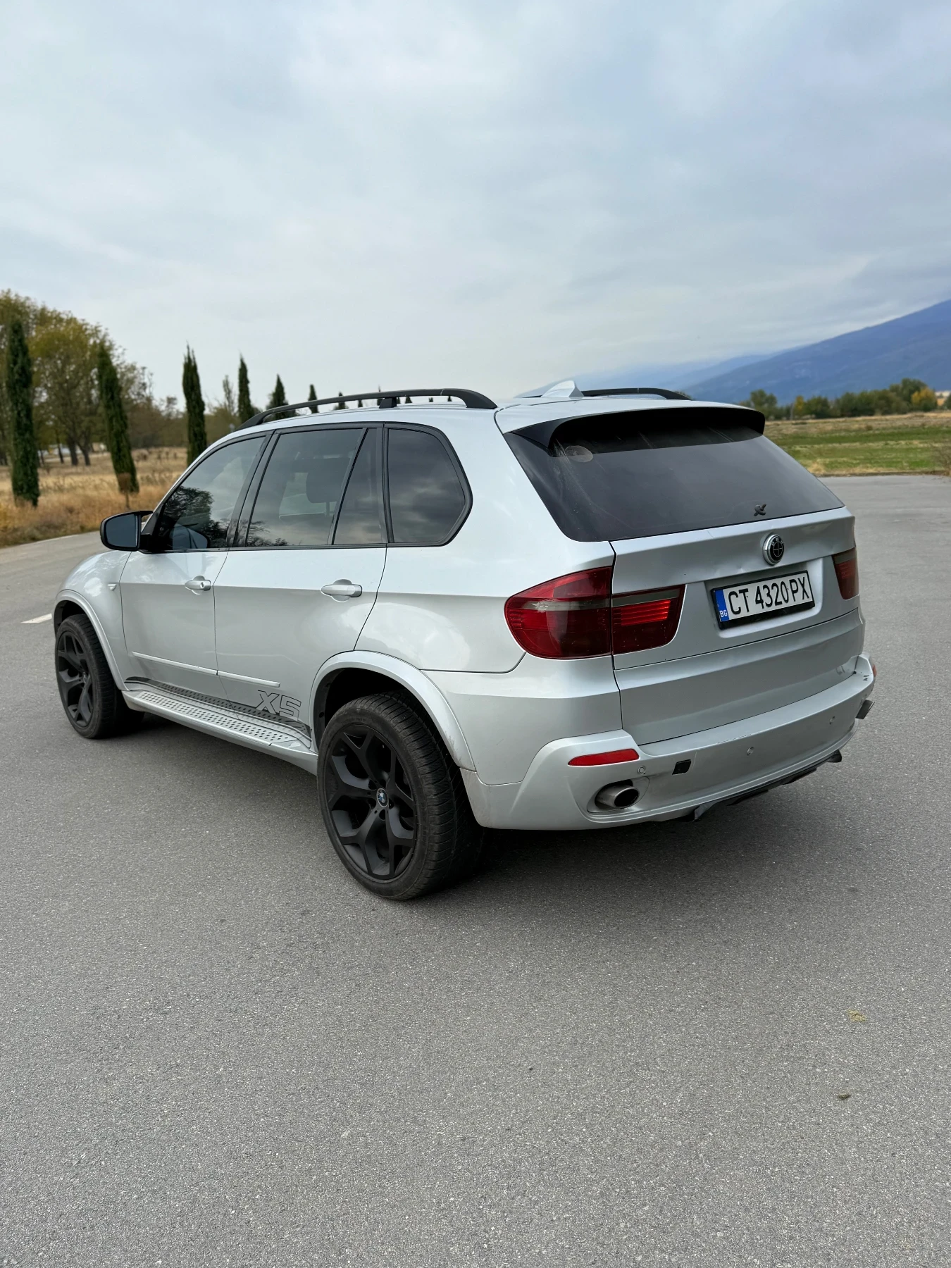 BMW X5 3.0 - изображение 3