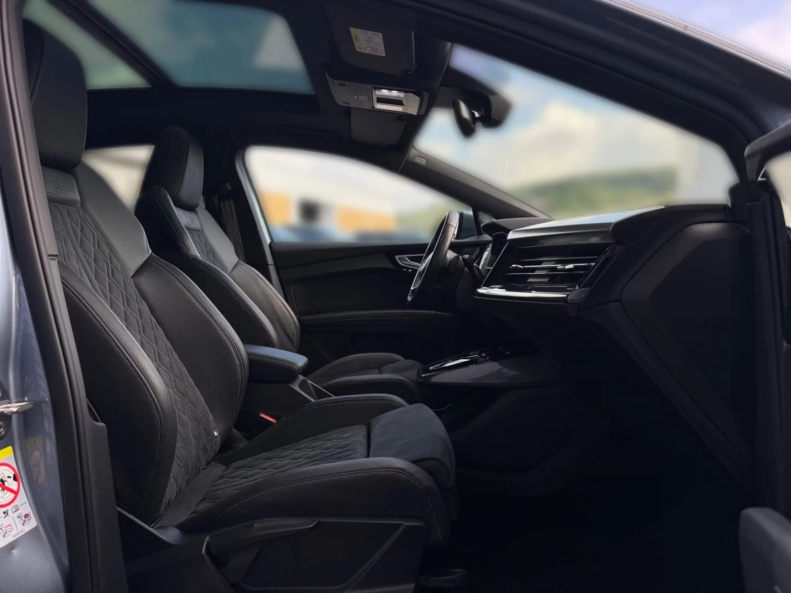 Audi Q4 50e-tron/299HP/SB/S-LINE/PANO/MATRIX/CAM/546g | Mobile.bg   13