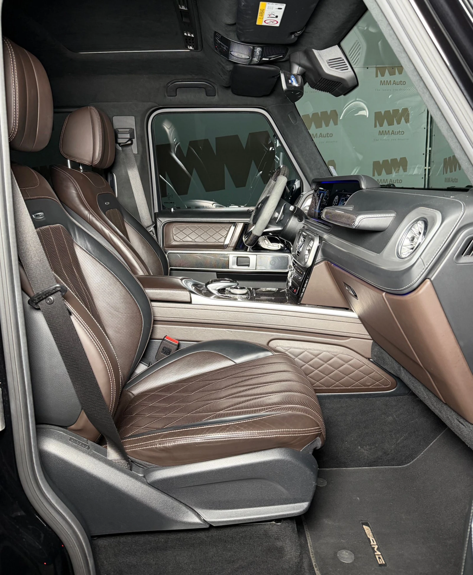 Mercedes-Benz G 63 AMG Carbon* Exclusive* Гаранция - изображение 9