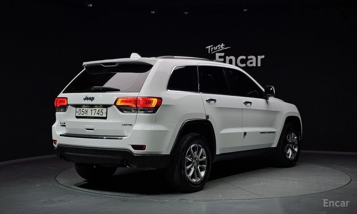 Jeep Grand cherokee  - изображение 2