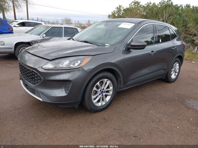 Ford Escape 1.5l Se - изображение 2