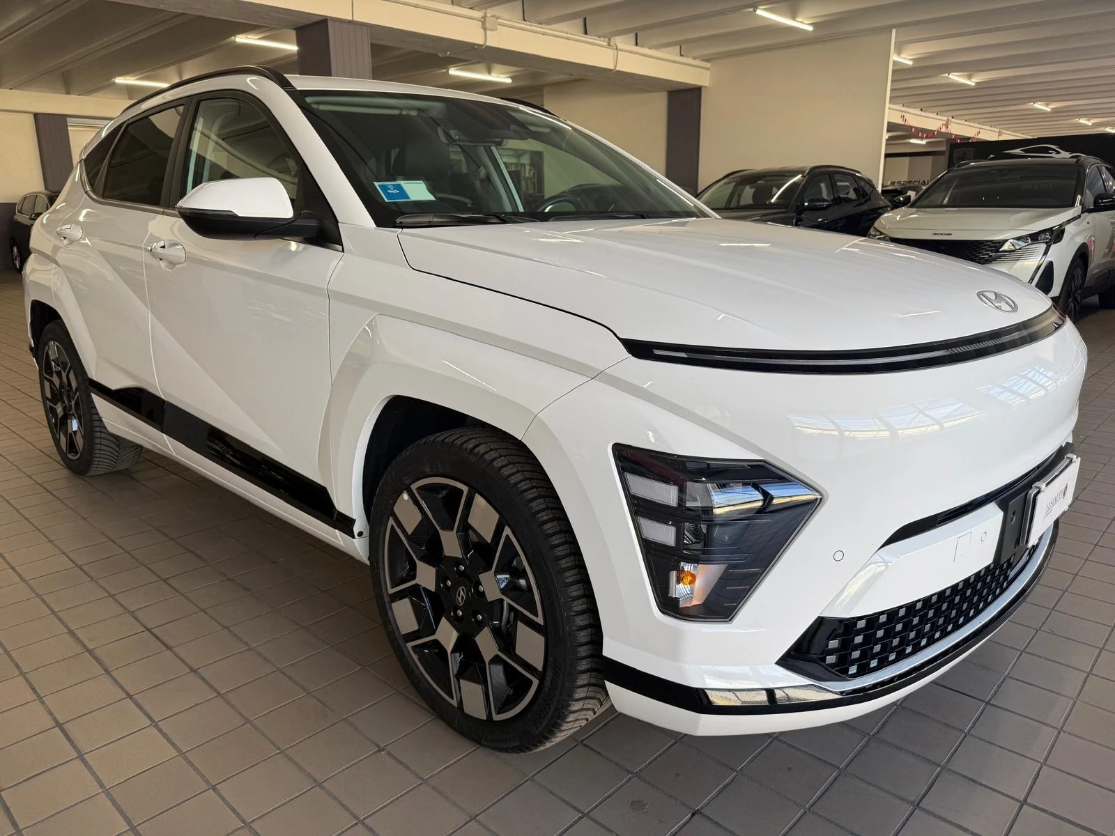 Hyundai Kona, снимка 3 - Автомобили и джипове - 54290386