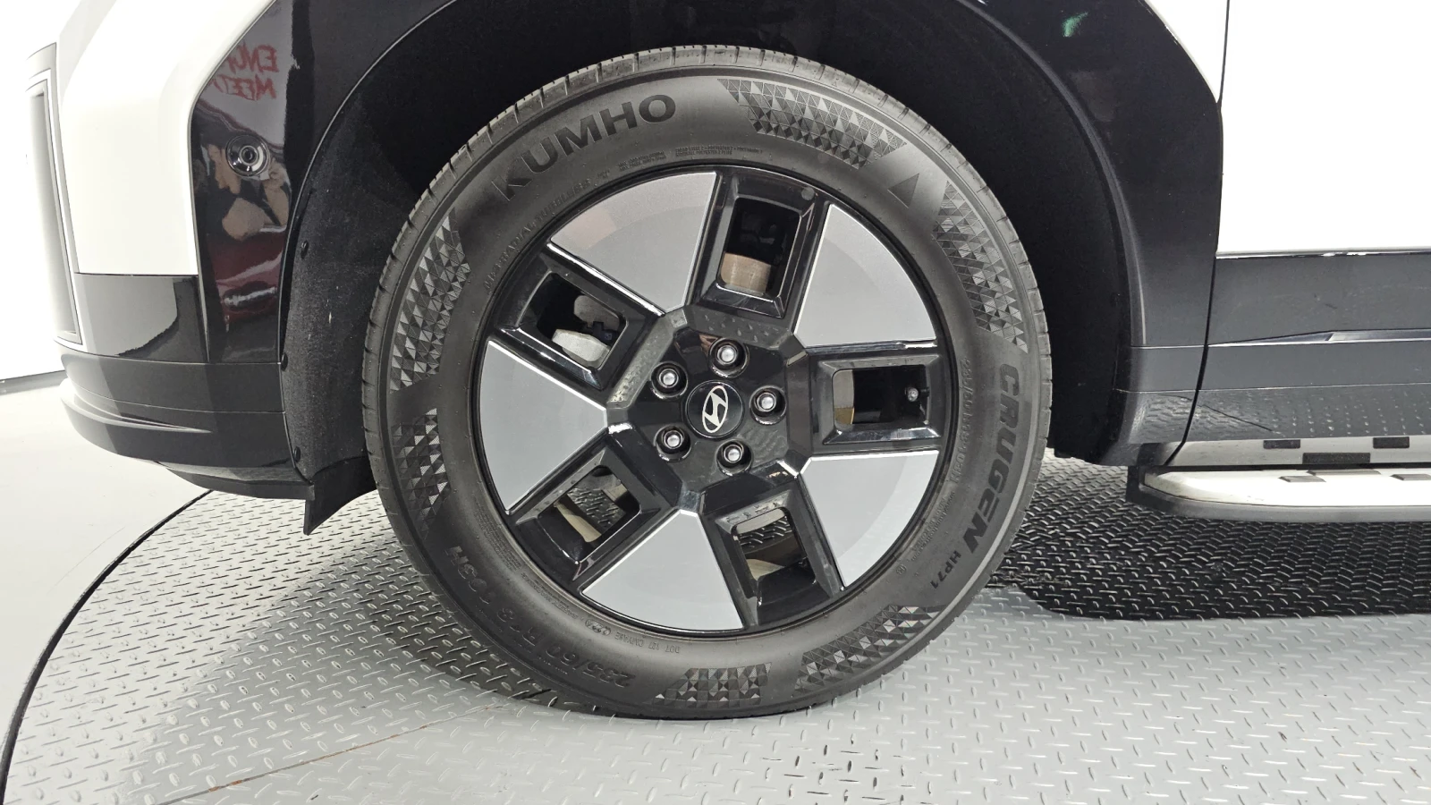 Hyundai Santa fe 1.6 HEV Calligraphy* BOSE* МАСАЖ* HUD* КРАЙНА ЦЕНА, снимка 5 - Автомобили и джипове - 55323808