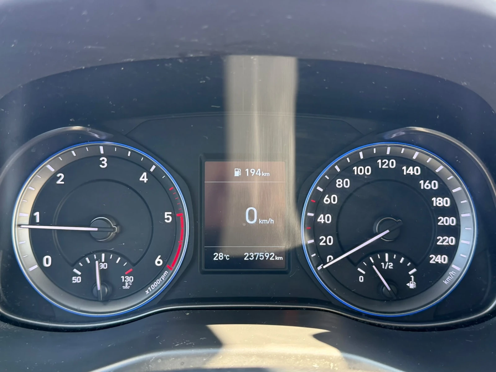 Hyundai Kona / 1.6D / EURO 6 / CARPLAY / , снимка 15 - Автомобили и джипове - 55645285