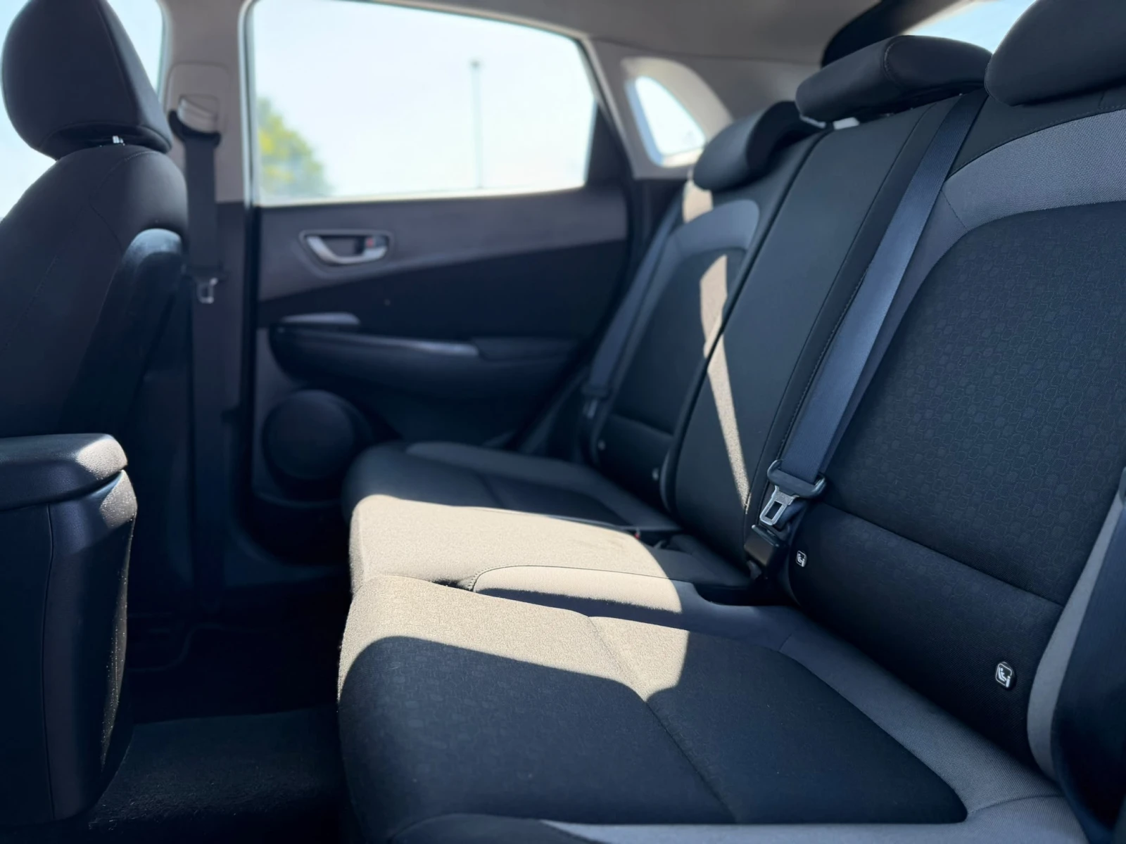 Hyundai Kona / 1.6D / EURO 6 / CARPLAY / , снимка 10 - Автомобили и джипове - 55645285
