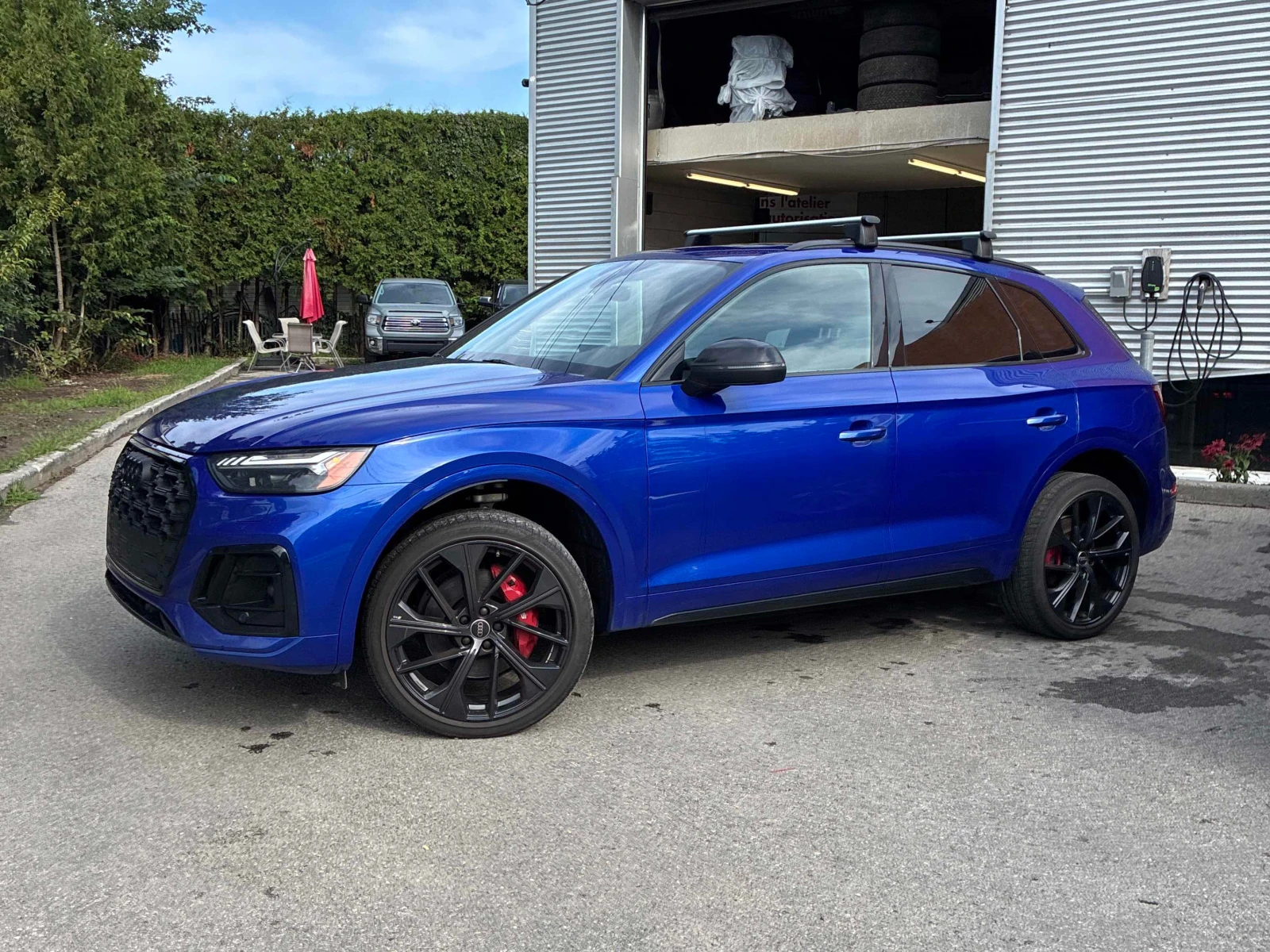 Audi SQ5 * Technik * CARFAX * ОПЦИЯ ЗА ФИНАНСИРАНЕ, снимка 2 - Автомобили и джипове - 56067155