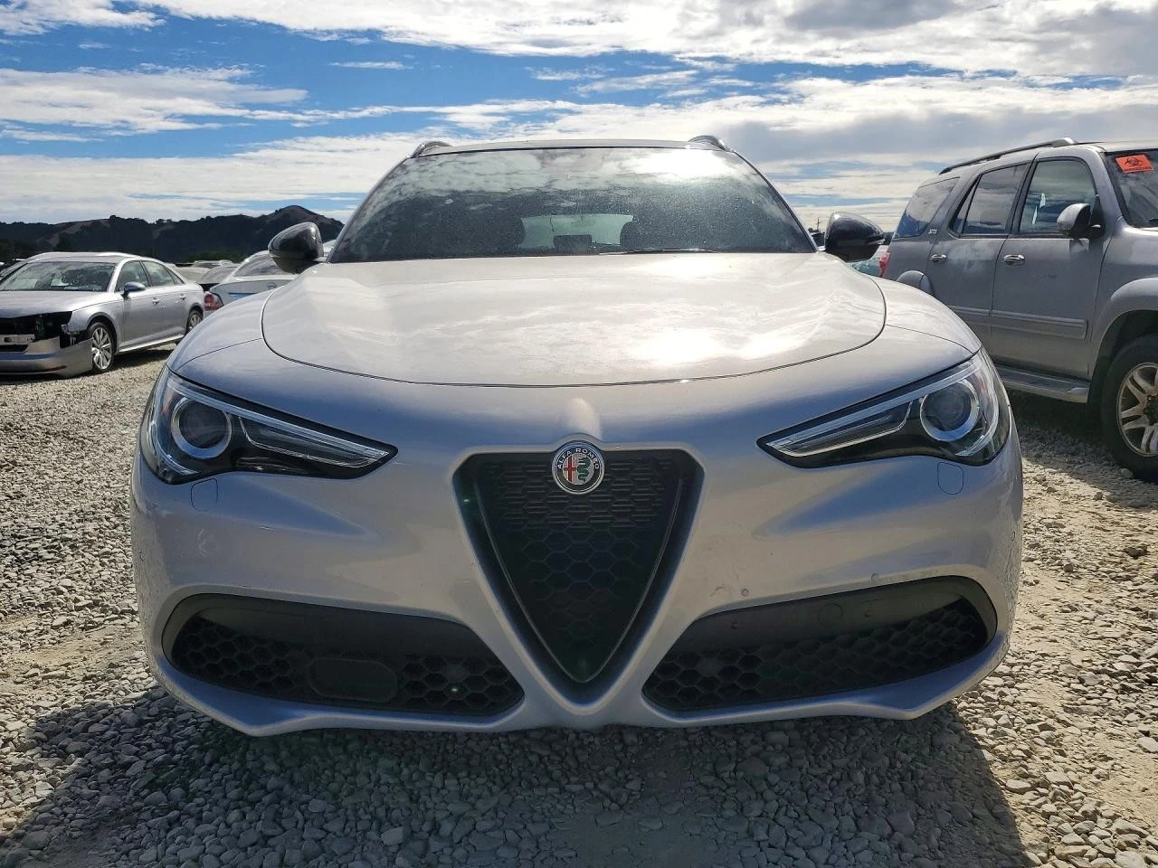 Alfa Romeo Stelvio TI| Q4| HARMAN/KARDON| DISTRONIC| KEYLESS | Mobile.bg � ����������� 2
